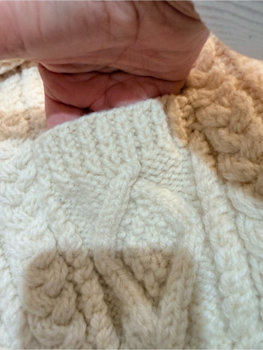 John Molloy Cream Cable Hand Knit Button-Up Cardigan Size Large - Picture 4 of 7